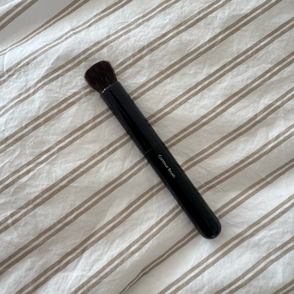 Chikuhodo Z3 Contour Brush